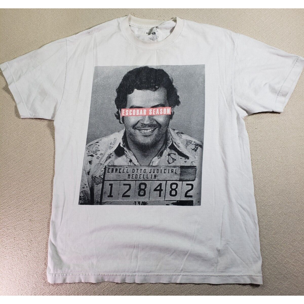 Authentic Classic Shirt Mens Large L White 'Pablo Escobar' Graphics Short Sleeve